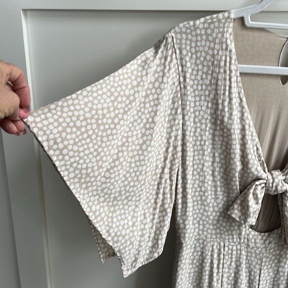 Jumpsuit - Picture 6 of 8